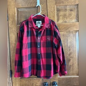 OLD MILL Red and Black Buffalo Plaid Flannel - Men's Size 2XL
